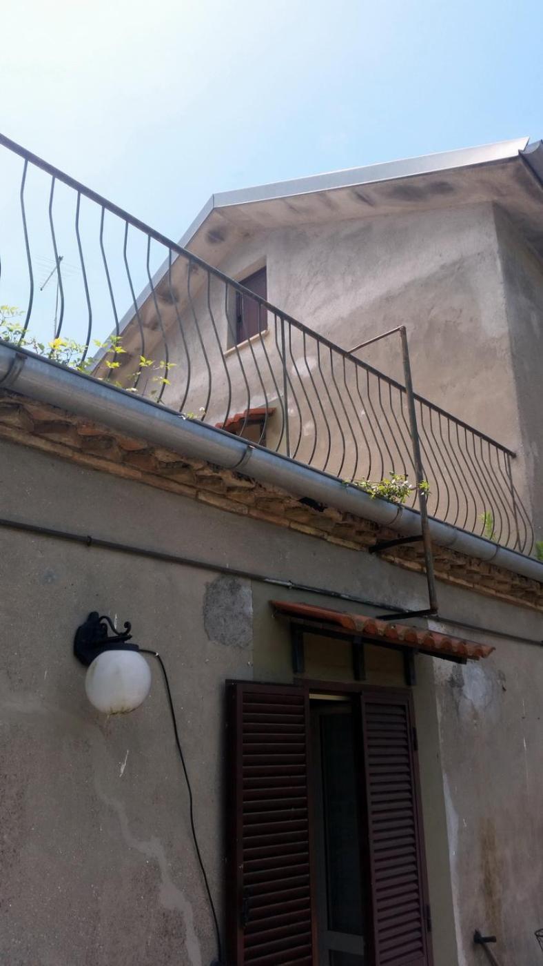 Casa In Antico Borgo Medievale A Tarano Ri, Via Giacomo Leopardi, 15ヴィラ エクステリア 写真