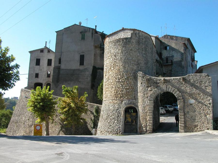 Casa In Antico Borgo Medievale A Tarano Ri, Via Giacomo Leopardi, 15ヴィラ エクステリア 写真