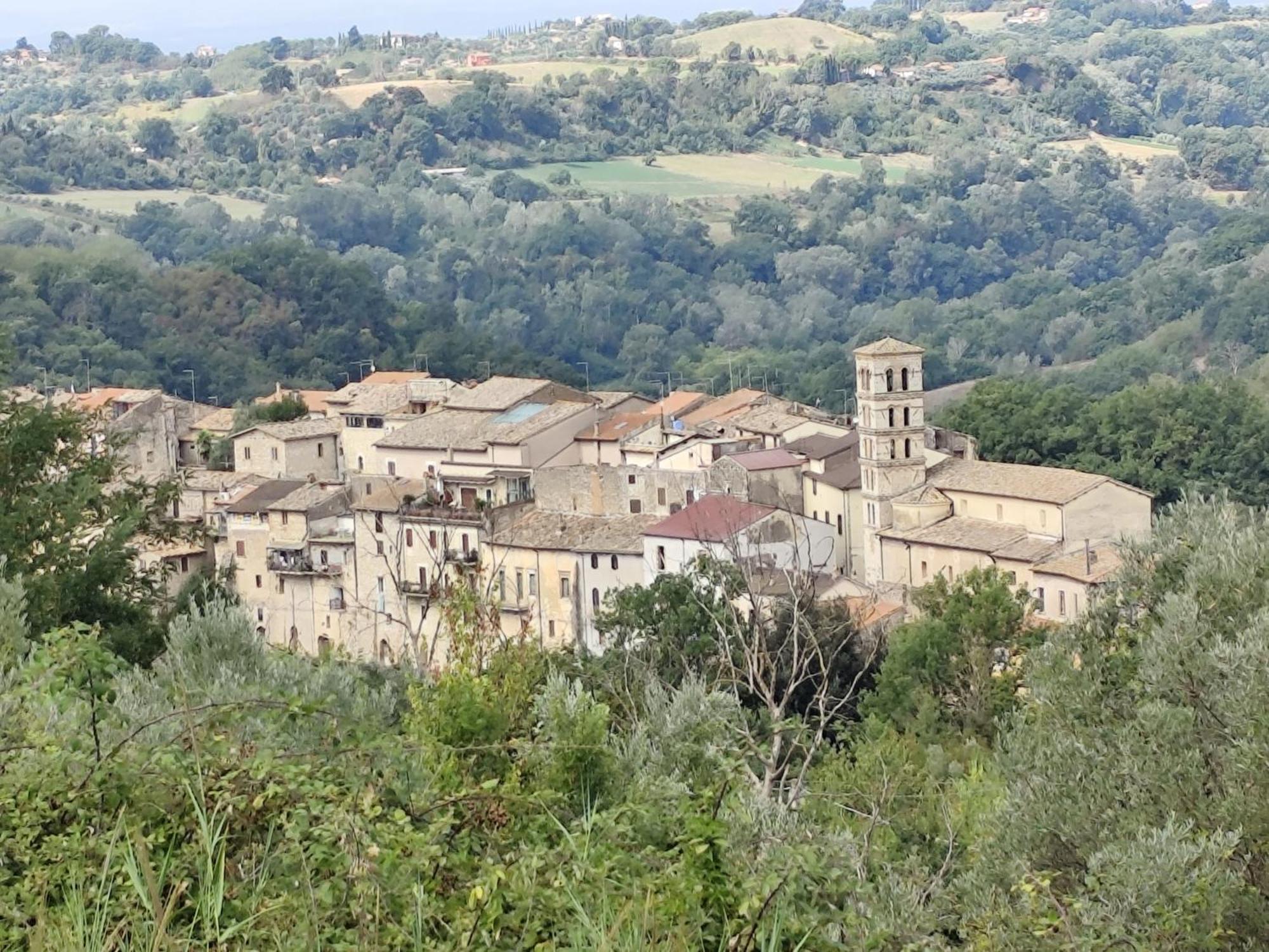 Casa In Antico Borgo Medievale A Tarano Ri, Via Giacomo Leopardi, 15ヴィラ エクステリア 写真